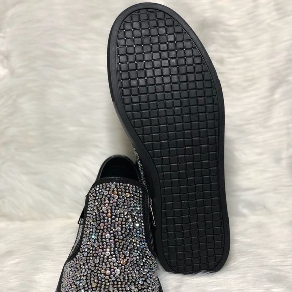 🔥Best Seller🔥 Steve Madden Slip-ons Size 8. - Picture 9 of 10
